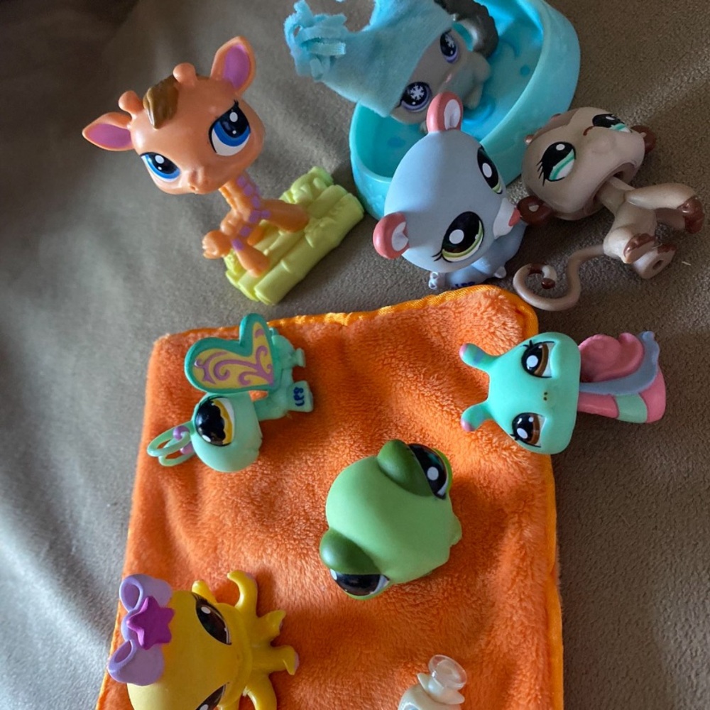 Littlest Pet Shop lot